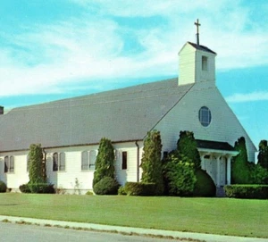 St. Clare's Catholic Church Misquamicut Westerly Rhode Island Vintage Postcard - Picture 1 of 3