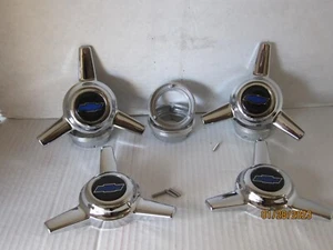 4 CAPS  3 BAR SPINNERS  KNOCKOFF US MAGS RAMBLER U110 U111 WHEELS BLACK/BLU/BOW - Picture 1 of 4