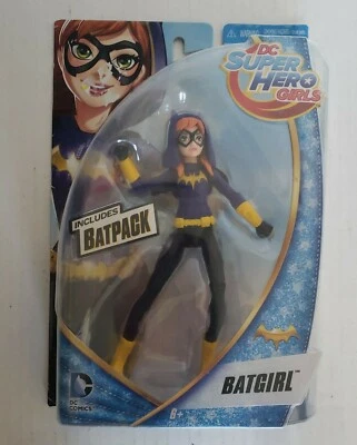 Figura de acción DC Super Hero Girls Batgirl 6"  Foto 1 de 4
