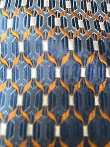 Bugatchi Uomo men's sik tie NWOT blue geometric pattern 60" - Picture 1 of 4