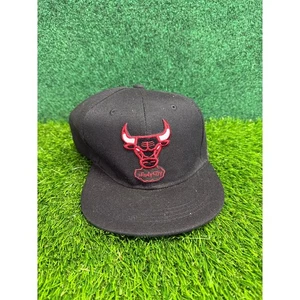 Sombrero Chicago Bulls negro y rojo OSFA ajustable Snapback - Imagen 1 de 5