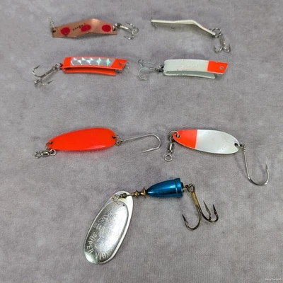 Lote de 2 señuelos de pesca Flatfish U20 negro plata moteado arrastre crankbait Foto 1 de 4