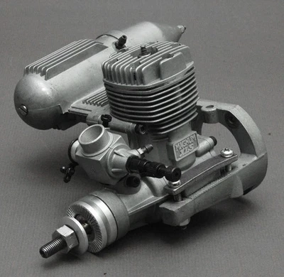 Motor de avión modelo Magnum XLS 46 ABC, ¡BONITO! Foto 1 de 4