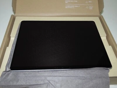 Microsoft Pro 9 for Business with 5G 13" SQ 3 Processor 16GB 256GB Platinum - Image 1 of 4