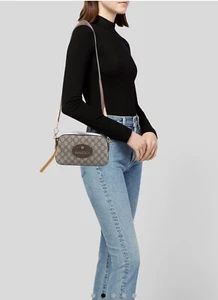 Authentic Gucci Neo Vintage GG Supreme Messenger Bag Camera Bag Crossbody Purse  - Picture 1 of 5