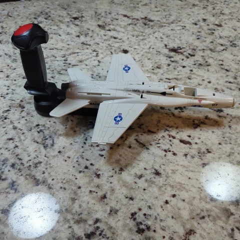 Flying Fighters F/A-18 "Wildcat" Hasbro 1989 FOR PARTS ONLY INCOMPLETE RARE Cover