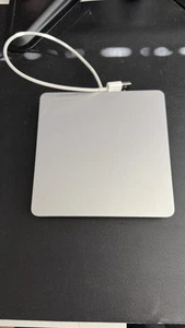 Apple MD564ZM/A Laufwerk - Bild 1 von 3