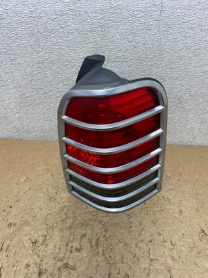 Luz trasera lateral derecha para pasajero derecho Mercury Mariner 2005 2006 2007 V0901 DW Foto 1 de 4