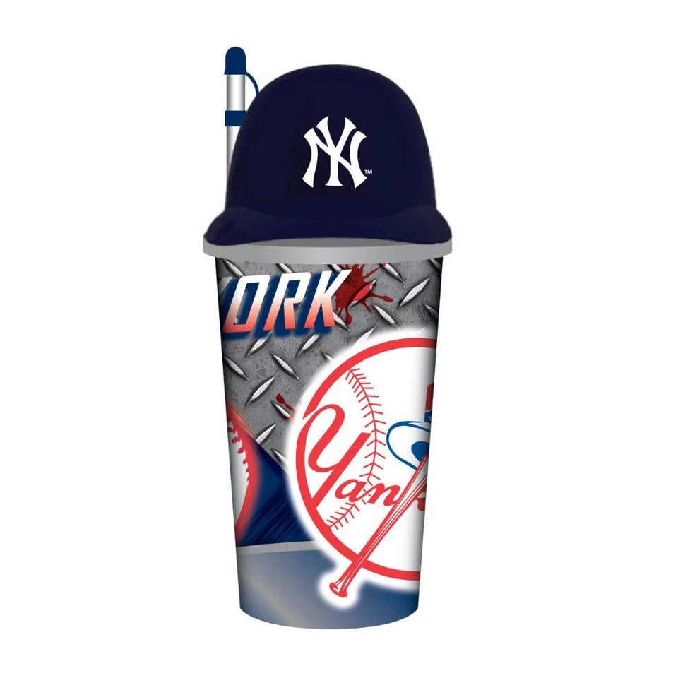 New York Yankees 32oz Plastic Helmet Cup with Lid and Straw [NEW] Travel Mug - Image 1 of 1