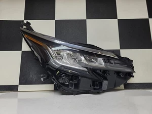 2021 2022 2023 2024 Toyota Sienna Right Led Headlight Used Oem - Picture 1 of 17
