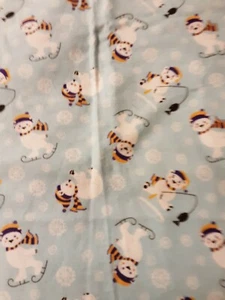 Fabric Polar Bears Fishing And Skating Flannel 36 L X 42 W Multicolor - Picture 1 of 3