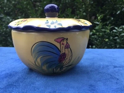 Antique Primitive ROOSTER Canister Hen Storage TRINKET BOX Covered Bowl UNIQUE - Изображение 1 из 4
