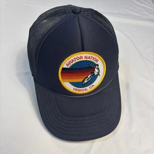 Mütze Kappe Flieger Nation Druckknopflasche marineblau Trucker bestickt Aufnäher Herren Venedig CA - Bild 1 von 7