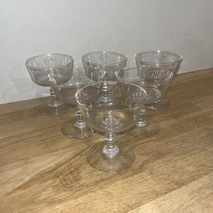 Lot 6 Verres Coupes À Champagne En Cristal Motif Monogrammes C V - Imagen 1 de 5