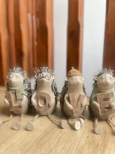 4er Set Braun Liebe Igel Ornament Skulptur Harz Wohndeko Statue Neu - Bild 1 von 3
