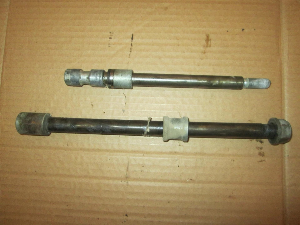 Honda CX650 CX 650C 650 1983 ejes delanteros traseros eje ejes espaciadores  Foto 1 de 1