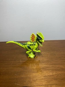 Lego Jurassic World grüner Spitter Dinosaurier Dilophosaurus Minifigur aus 75916 - Bild 1 von 5