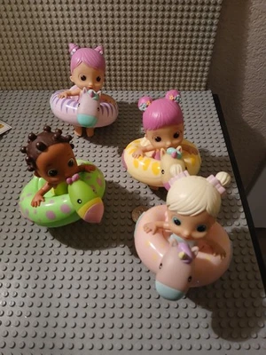 LOT of 4 Bloopies Floaties Roxy Bath Toys  - Image 1 of 3