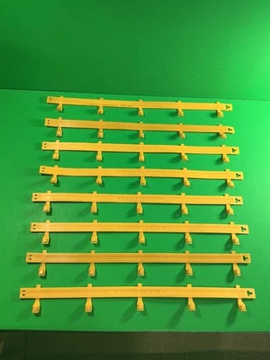 8 piezas de Strombecker escala 1/24 Slot Car Track Guard Rail muy buen estado Foto 1 de 4