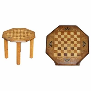 VINTAGE MAHOGANY SATINWOOD & WALNUT CHESS GAMES TABLE IDEAL AS A SIDE END PIECE - Picture 1 of 9