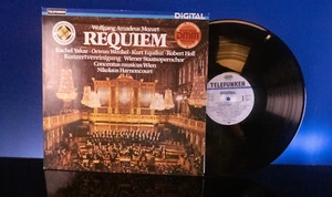 Requiem D-moll - Mozart Vinyl Telefunken  6.42756 Record Album (1982) - Picture 1 of 6