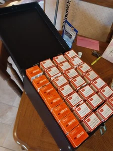 Sears 40 Count Projector Slide Trays 28 End Locking Trays With Carry Case VTG - Picture 1 of 8