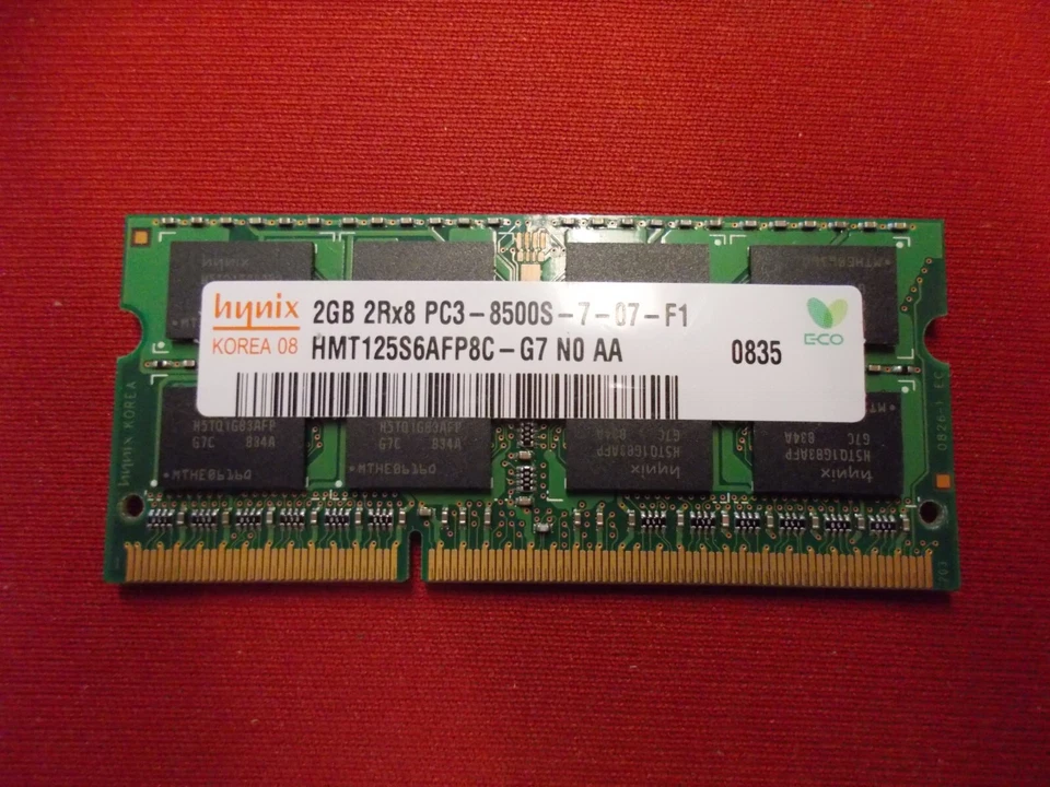 Hynix, 2GB, DDR3 1066MHz, PC3-8500S-7-10-F1, HMT125S6AFP8C-G7 N0 AA. #SU-360 - Image 1 of 2