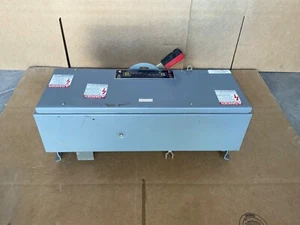 SQUARE D QMB324W SER.1 200A 3P 240V FUSIBLE PANELBOARD SWITCH - Picture 1 of 10