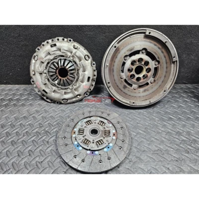 415054610 MAZDA CX-7 6 3 90% 2010 2.2D R2 FLYWHEEL AND CLUTCH KIT - Image 1 of 4