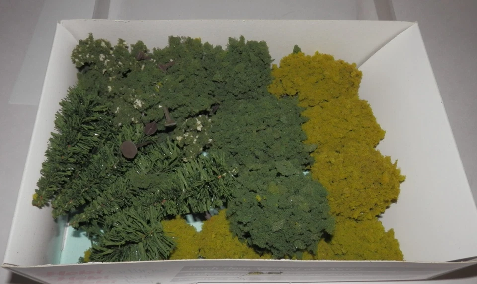 Heki 40 árboles surtidos #301 (40 piezas) Foto 1 de 3