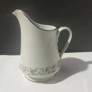 Mikasa Montclair Creamer Green Flowers Leaves Vine G 9059 Japan - Picture 1 of 6