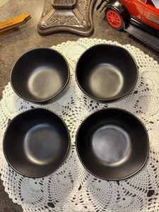 "Hearth & Hand™ con cuencos de sopa/cereal de gres negro Magnolia - Juego de 4-5 3/4""" - Imagen 1 de 9