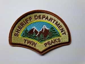 TWIN PEAKS SHERIFF DEPARTMENT iron on or sew on Patch TV Show badge costume - Picture 1 of 2