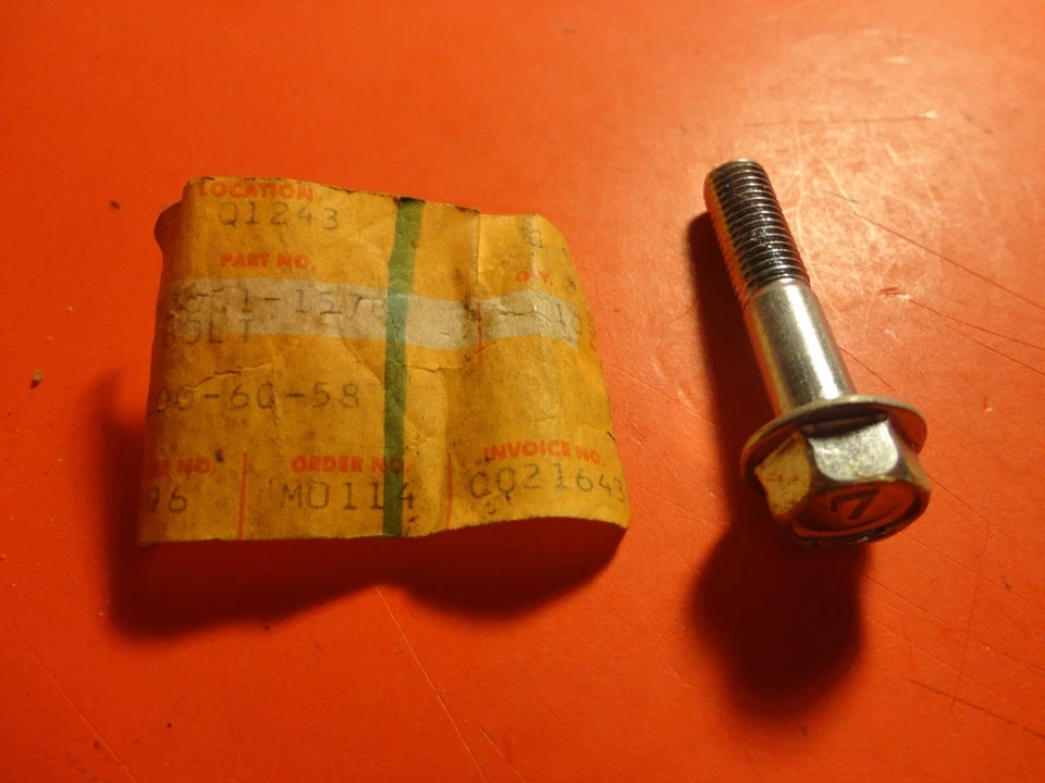 Nuevo de Lote Antiguo Original Kawasaki H1R H2 Z1 KZ900 Z1-R PERNO 92001-1578 Foto 1 de 1