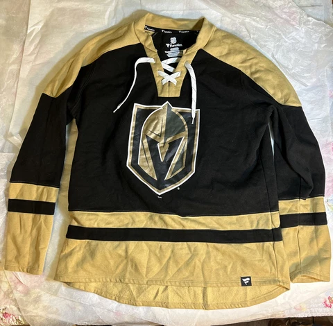 Las Vegas Golden Knights Hockey Sweatshirt Jersey Women’s Size XL Fanatics Cover