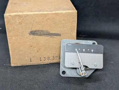 NOS 1951 1952 DODGE CORONET SIERRA WAYFARER OIL PRESSURE INDICATOR DASH GAUGE - Image 1 of 4