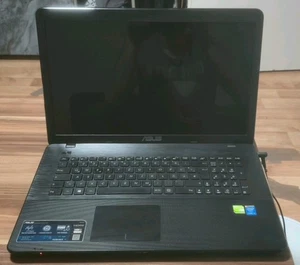ASUS X751L 17 Zoll Notebook, Gebraucht - Bild 1 von 7