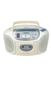 Aiwa CSD-EX111U Compact Disc Stereo AM/FM Radio Cassette Recorder Boombox Beige - Picture 1 of 4