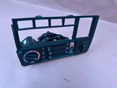 Interruptores del panel de control de calefacción de aire acondicionado BMW E30 323I M3 325e 325I 325IX OEM 118 k millas Foto 1 de 4