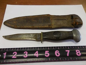 REMINGTON RH 28 RUBBER HANDLED HUNTING KNIFE--snap on sheath damage - Picture 1 of 12