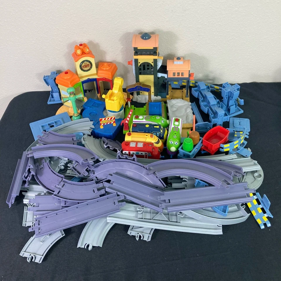 Chuggington Interactive Train Set Playset Tracks Engines Lot Kids Toy Bundle - Image 1 of 4