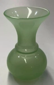 Vintage Chinese Peking Glass Celadon Green 3.75” Vase - Picture 1 of 5