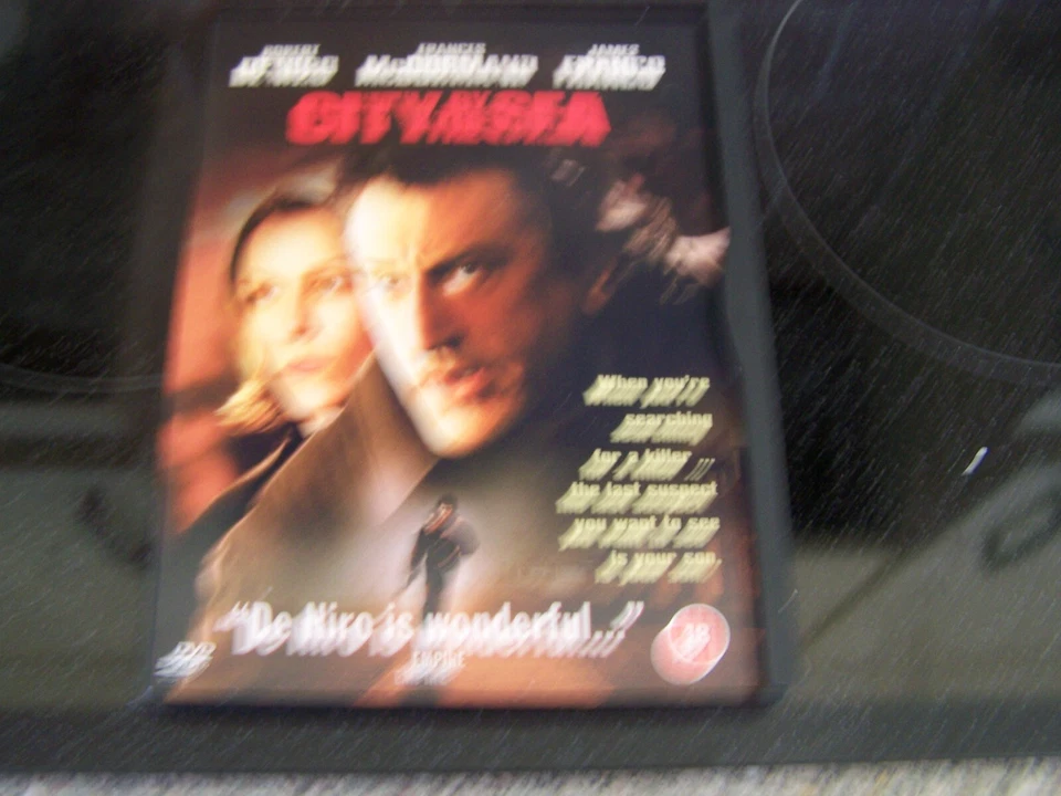 DVD /CITY BY THE SEA 2001 /ROBERT DE NIRO /FRANCES McDORMAND - Image 1 of 1