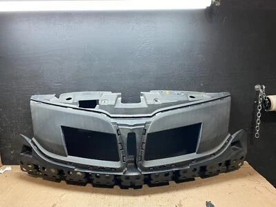 2013 to 2016 Lincoln MKT Grill Grille Support Panel i7820 OEM DG1 - Image 1 of 4