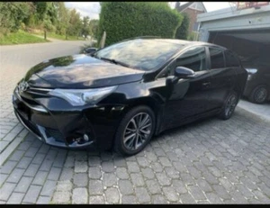 toyota avensis - Bild 1 von 9