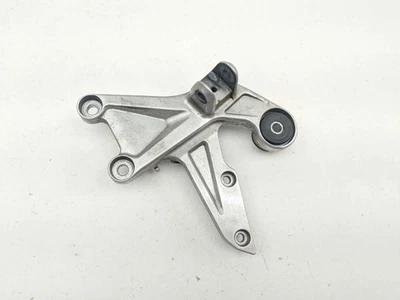 08 Soporte de montaje de clavija trasera derecha Honda CBR1000RR CBR 1000 MFL21515 Foto 1 de 4