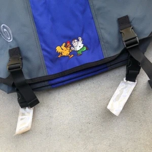 Family Guy Peter Chicken Fight Cast/Crew Gift Messenger Computer Bag Satchel - Picture 1 of 11