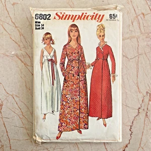 Simplicity 6802, 60s Robe/Gown, Sz 14/34, Vintage Sewing Pattern, Cut & COMPLETE - Picture 1 of 2