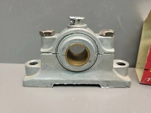 Roulement bloc oreiller Chicago moulé sous pression 5/8" roulement bronze n° 7-500-6 5/8" NOS - Photo 1/9
