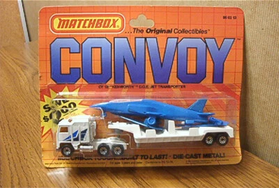 MATCHBOX Convoy Kenworth C.O.E. Jet Transporter CY 13   #050213 - Image 1 of 2